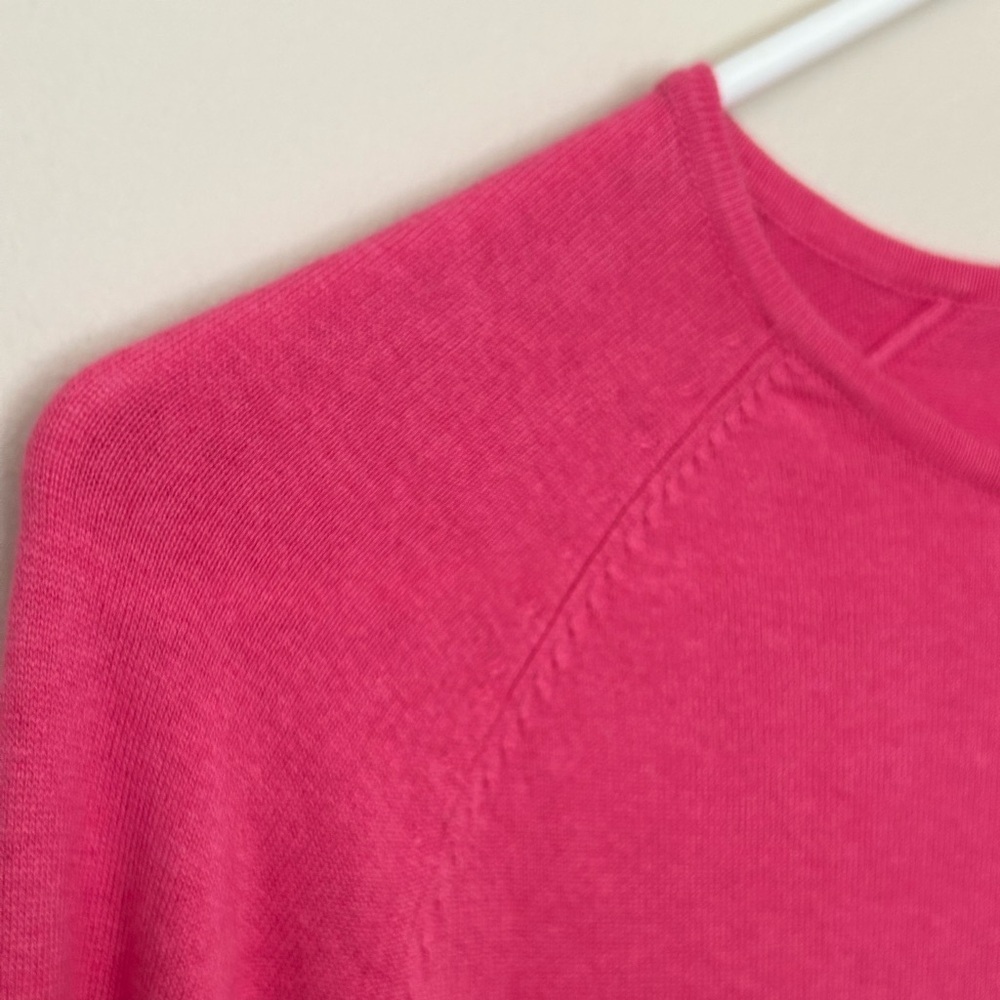 J Mclaughlin XS Jamey Sweater Hot Pink Long Sleeve Knit Cotton Button Crew Prep - Picture 5 of 8